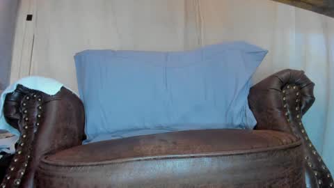 Snapshot of danidollxxx chatting on December 8, 2024, 6:01 am danidollxxx online show from December 8, 2024, 6:01 am