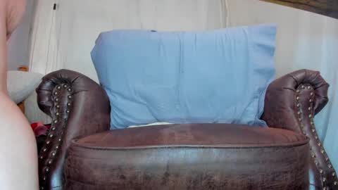 Snapshot of danidollxxx chatting on January 18, 2025, 5:41 am danidollxxx online show from January 18, 2025, 5:41 am