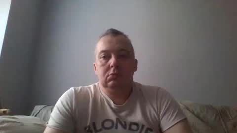 Snapshot of daniel0028 chatting on October 2, 2025, 10:55 am dan online show from October 2, 2025, 10:55 am