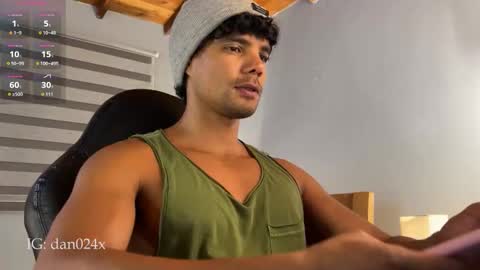 Daniel  online show from December 1, 2025, 12:04 am