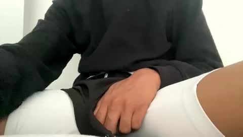 daniel146246 online show from October 21, 2025, 9:32 am