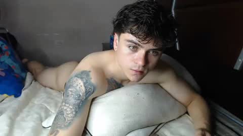 daniel_collins07 online show from February 9, 2025, 8:56 pm