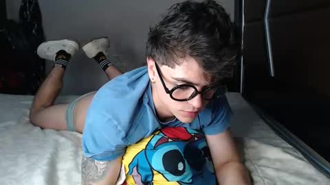 daniel_collins07 online show from February 15, 2025, 11:47 pm