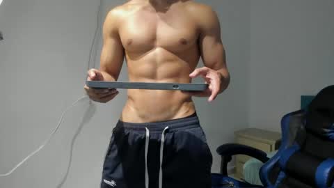 daniel_leconte online show from April 18, 2026, 4:27 am