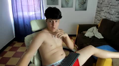 Snapshot of daniel_leon_c chatting on May 30, 2026, 6:27 pm daniel_leon_c online show from May 30, 2026, 6:27 pm