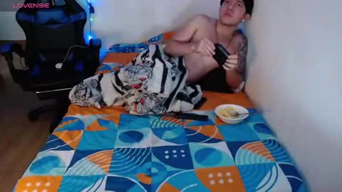 Snapshot of daniel_vargas5 chatting on December 22, 2024, 9:33 am Daniel online show from December 22, 2024, 9:33 am