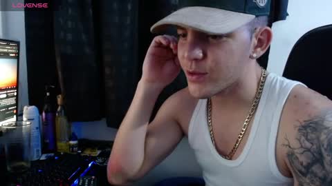 Snapshot of daniel_vargas5 chatting on January 11, 2025, 5:20 am Daniel online show from January 11, 2025, 5:20 am