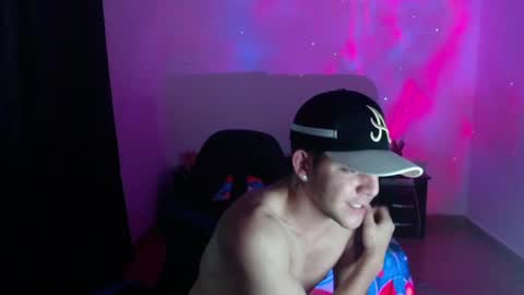 Snapshot of daniel_vargas5 chatting on March 12, 2025, 2:41 am Daniel online show from March 12, 2025, 2:41 am