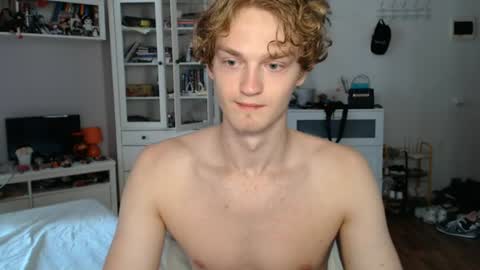 Snapshot of daniel_yumm chatting on June 29, 2026, 2:28 pm Daniel online show from June 29, 2026, 2:28 pm