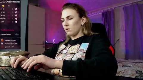 Daniela Cooper online show from January 26, 2025, 5:44 pm