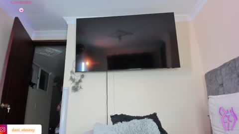 danielasexya online show from March 4, 2025, 7:41 am