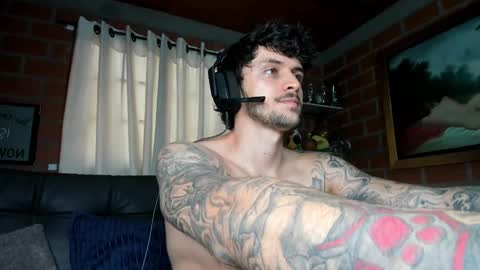 Daniele Bunny online show from January 15, 2025, 6:51 pm