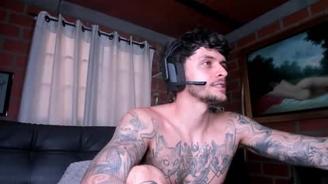 Daniele Bunny online show from March 1, 2025, 8:42 pm