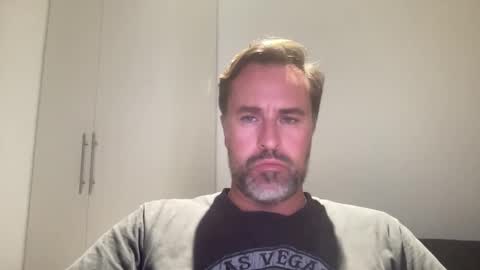 danieleitaly85 online show from April 15, 2026, 3:52 pm