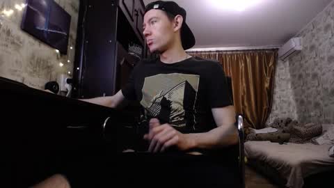 Snapshot of danielgraysoon chatting on September 9, 2025, 8:25 am Daniel Grayson online show from September 9, 2025, 8:25 am