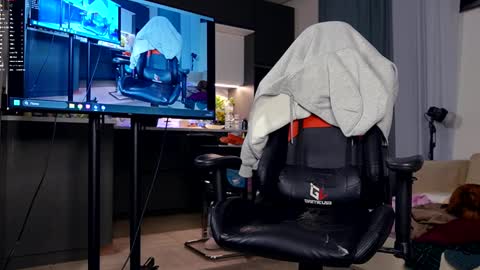 Daniel Kraig online show from February 11, 2026, 10:15 pm