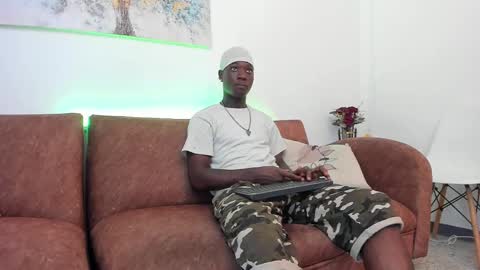 Snapshot of daniell_ferrari chatting on January 25, 2025, 7:39 pm daniell_ferrari online show from January 25, 2025, 7:39 pm
