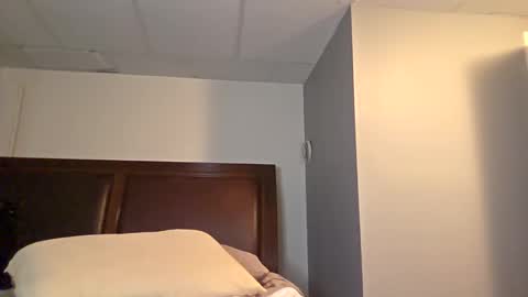 daniellbisous online show from September 22, 2025, 9:11 am