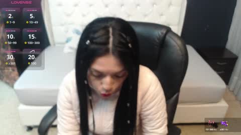 Danielle Smith online show from December 5, 2024, 10:44 am