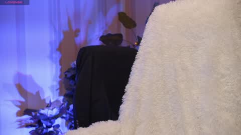 Danielle online show from January 16, 2025, 10:42 am