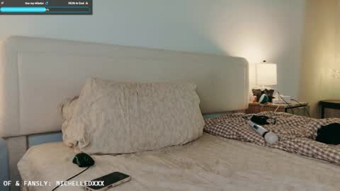 Snapshot of daniellemxxx chatting on April 30, 2026, 6:25 pm daniellemxxx online show from April 30, 2026, 6:25 pm