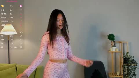 Snapshot of danielleschurg chatting on February 26, 2026, 7:35 pm Jessica online show from February 26, 2026, 7:35 pm