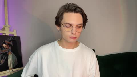 danieltuckerr online show from October 1, 2025, 2:23 pm