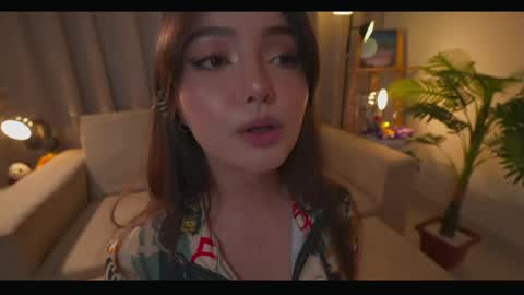      online show from June 4, 2026, 10:49 pm