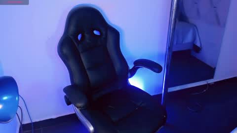 Danny online show from April 5, 2026, 10:12 am