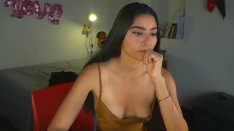 Snapshot of daniisla chatting on June 28, 2026, 6:03 pm danalle .. online show from June 28, 2026, 6:03 pm
