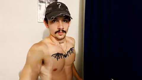Snapshot of danilorenz0 chatting on June 13, 2026, 6:22 am Dani Lorenzo online show from June 13, 2026, 6:22 am
