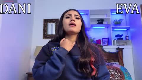 Danilu and Eva online show from February 1, 2026, 7:12 pm