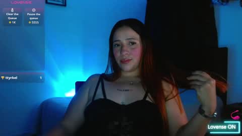 Snapshot of daniorange chatting on May 25, 2026, 11:22 pm Dani online show from May 25, 2026, 11:22 pm