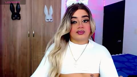 danipein online show from October 25, 2025, 11:51 am