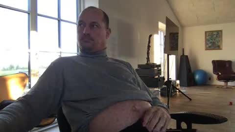 danishjss online show from November 26, 2025, 8:04 am