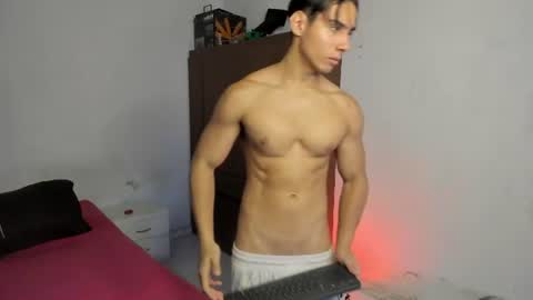 Snapshot of danisus chatting on July 23, 2026, 12:14 pm Danisus online show from July 23, 2026, 12:14 pm