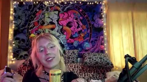 Snapshot of danitavranich chatting on August 2, 2026, 1:09 pm danitavranich online show from August 2, 2026, 1:09 pm
