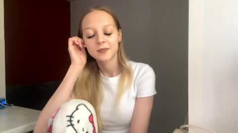Kiki online show from May 28, 2026, 11:07 am