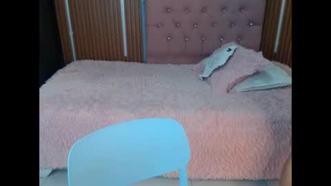 Danniela y Victoria online show from June 6, 2026, 8:02 pm