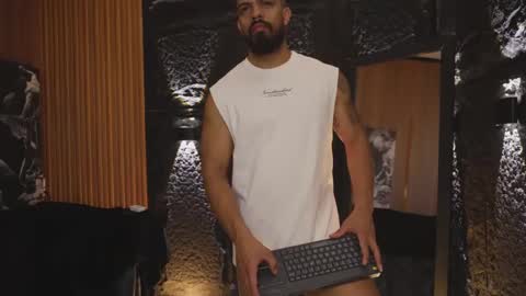 Dann saenz online show from October 3, 2025, 2:36 pm