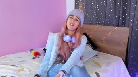 Dannacastle online show from February 25, 2025, 4:57 am