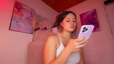 Danna Lovs online show from March 6, 2026, 2:52 am