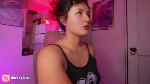 Danna Lovs online show from July 15, 2026, 11:48 am
