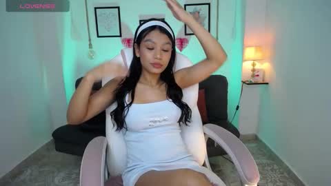 Danna online show from February 15, 2026, 10:50 pm