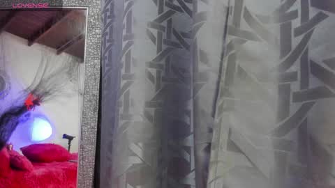 Danna  online show from October 13, 2025, 11:10 am