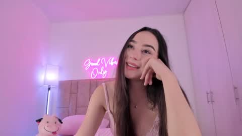 danna  online show from January 30, 2025, 11:55 pm