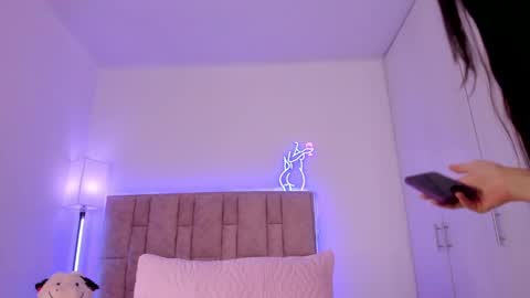 danna  online show from February 16, 2025, 12:41 am