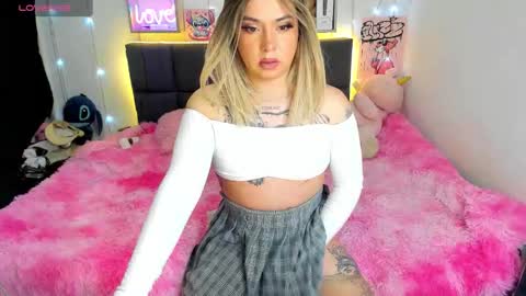 Snapshot of dannia_13 chatting on November 9, 2025, 2:21 am dannia_13 online show from November 9, 2025, 2:21 am