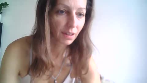 Snapshot of dannica1 chatting on October 13, 2025, 7:19 am dannica1 online show from October 13, 2025, 7:19 am
