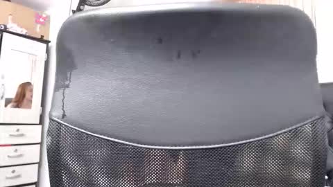 dannisexgirl online show from March 31, 2026, 3:19 am